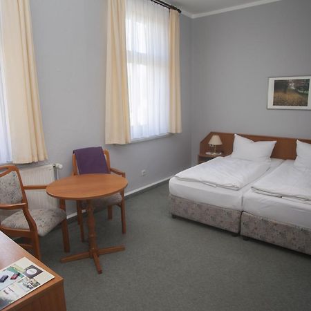 Hotel Am Kellerberg Trockenborn-Wolfersdorf Exteriör bild